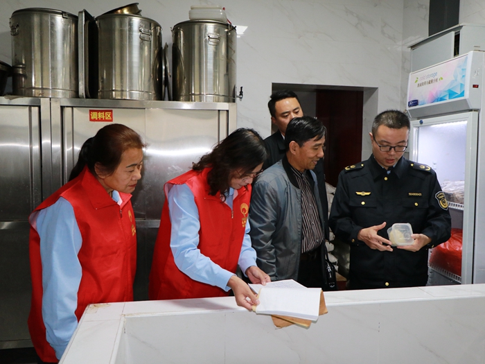騰州市市場監管局深入開展集中用餐單位食品安全問題專項治理行動